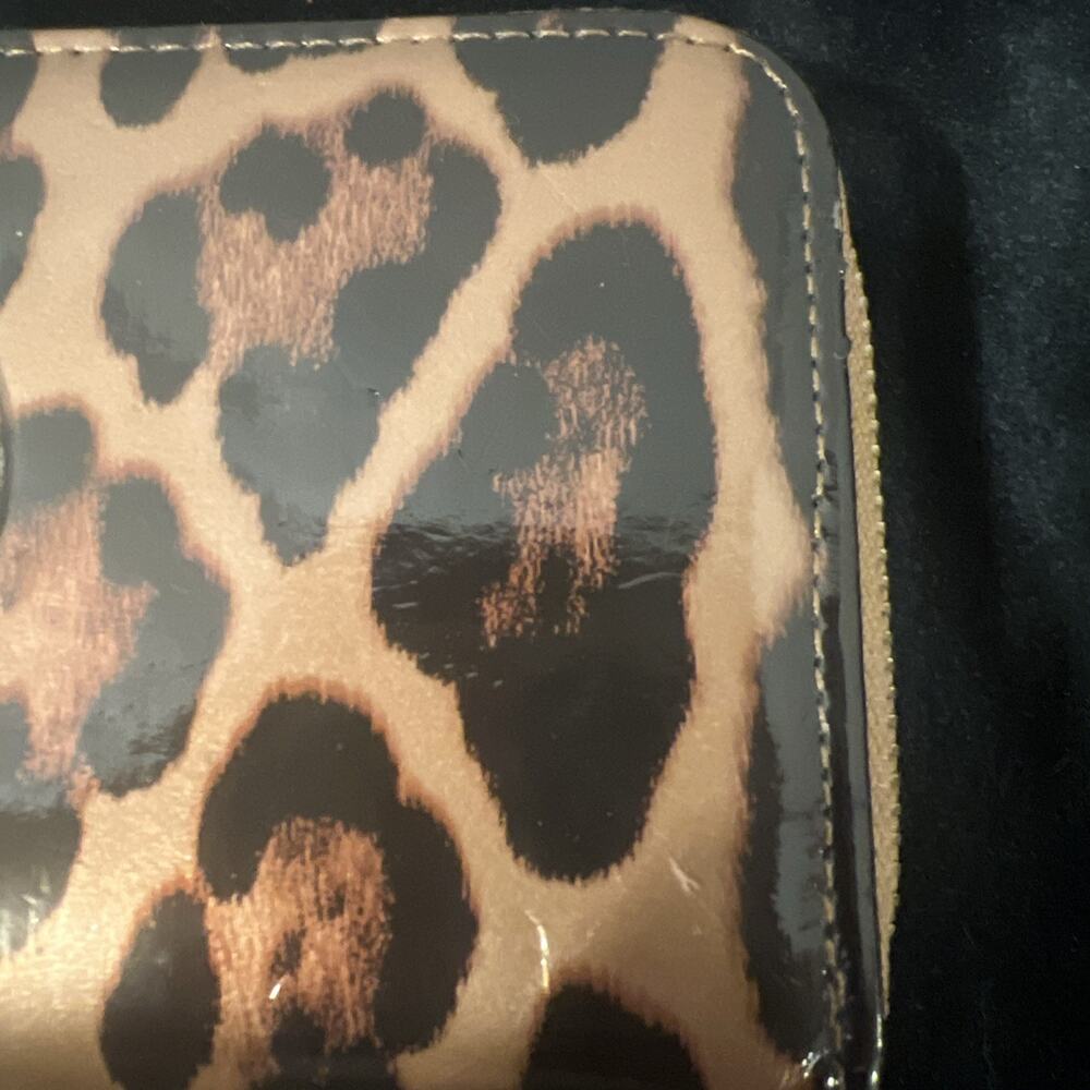 Michael Kors Leopard Continental Wallet Read - Picture 5 of 9